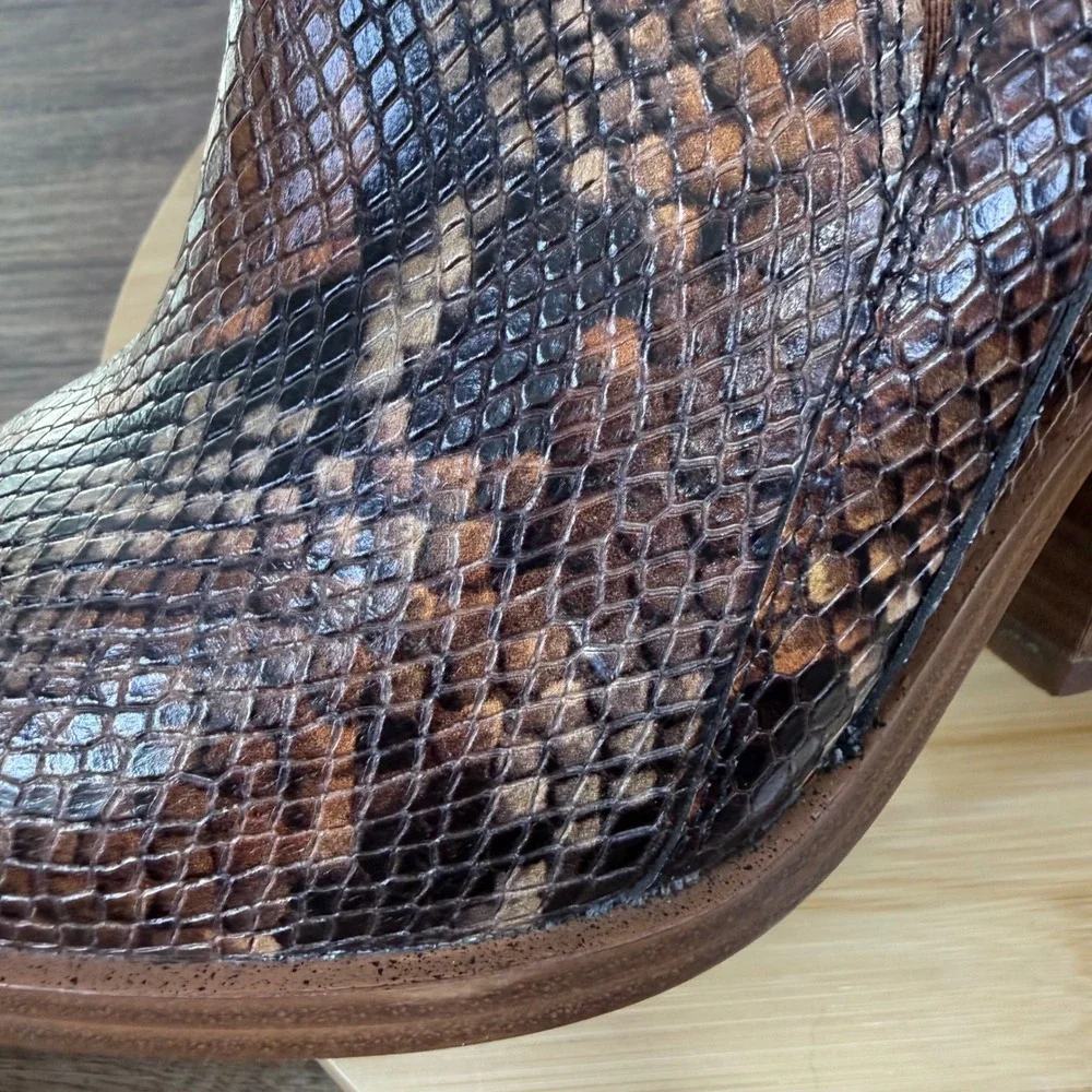 Vince Camuto Gradina Bootie Women 11M Brown Snake Print Block Heel Zip